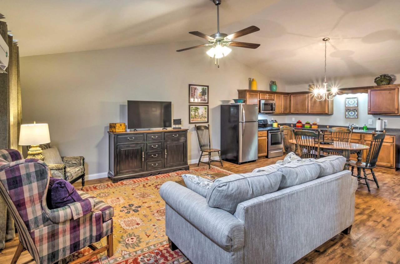 Pet-Friendly Brownsville Retreat With Porch! Sloans Crossing Εξωτερικό φωτογραφία